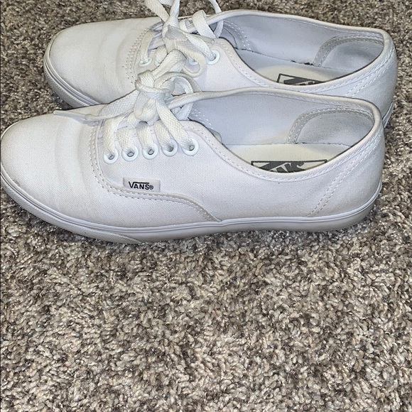 white lace vans womens